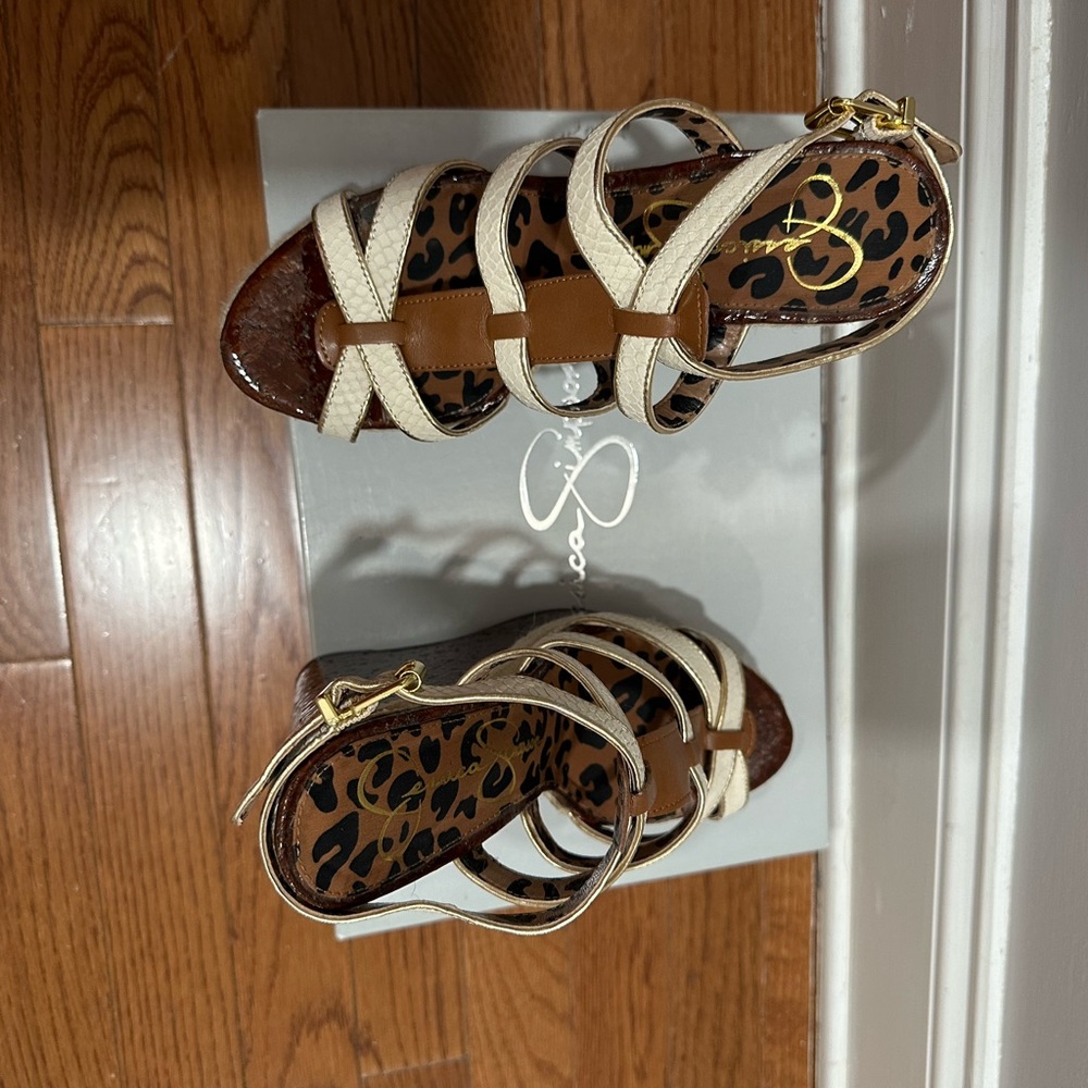 Women’s wedge sandals